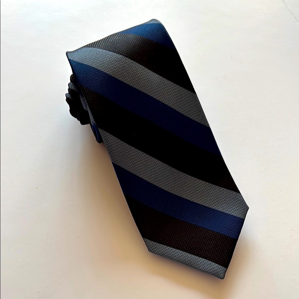 Pierre Cardin Men’s Tie Slim Blue, Gray & Black Polyester Necktie 56”L X2 3/4” W